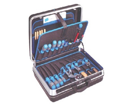 安装维修工具箱